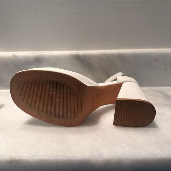 Wetkiss Ankle Buckle Strap Round Toe Platform Chunky Pump Heels White Size 9.5 - Picture 16 of 16